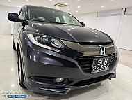 Honda Vezel Hybrid 1.5X Auto 2016 Black Revcam Keyless